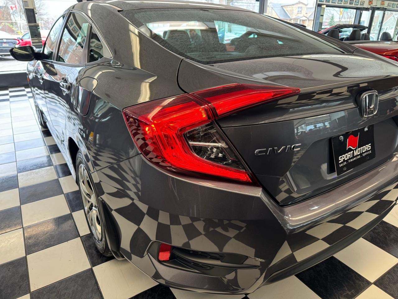 2018 Honda Civic LX+Camera+ApplePlay+Heated Seats+CLEAN CARFAX Photo38
