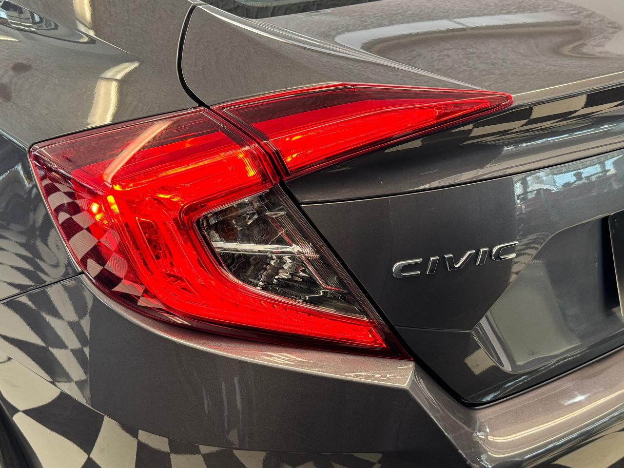 2018 Honda Civic LX+Camera+ApplePlay+Heated Seats+CLEAN CARFAX Photo121