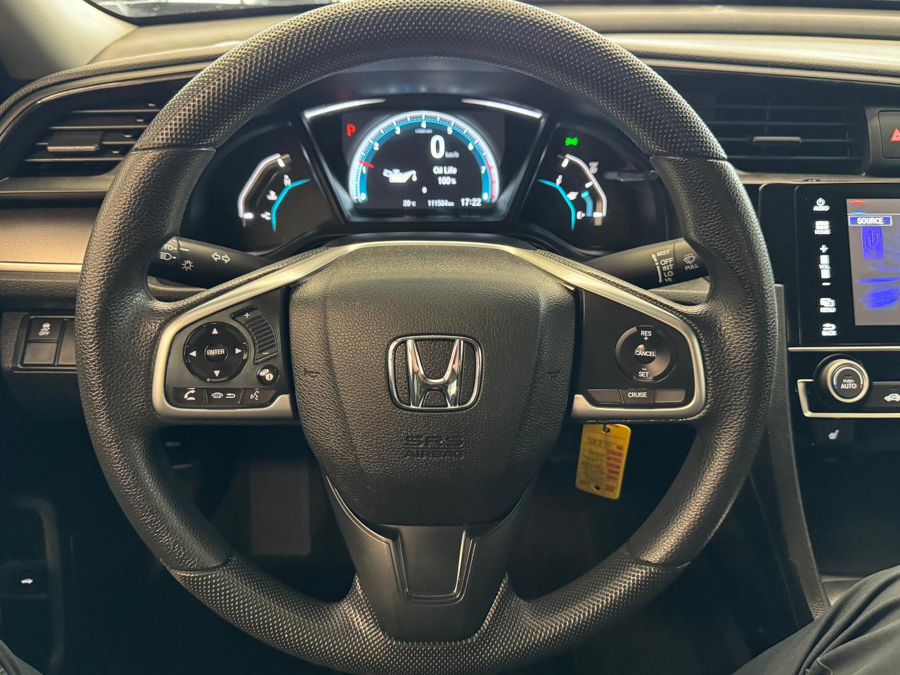 2018 Honda Civic LX+Camera+ApplePlay+Heated Seats+CLEAN CARFAX Photo9