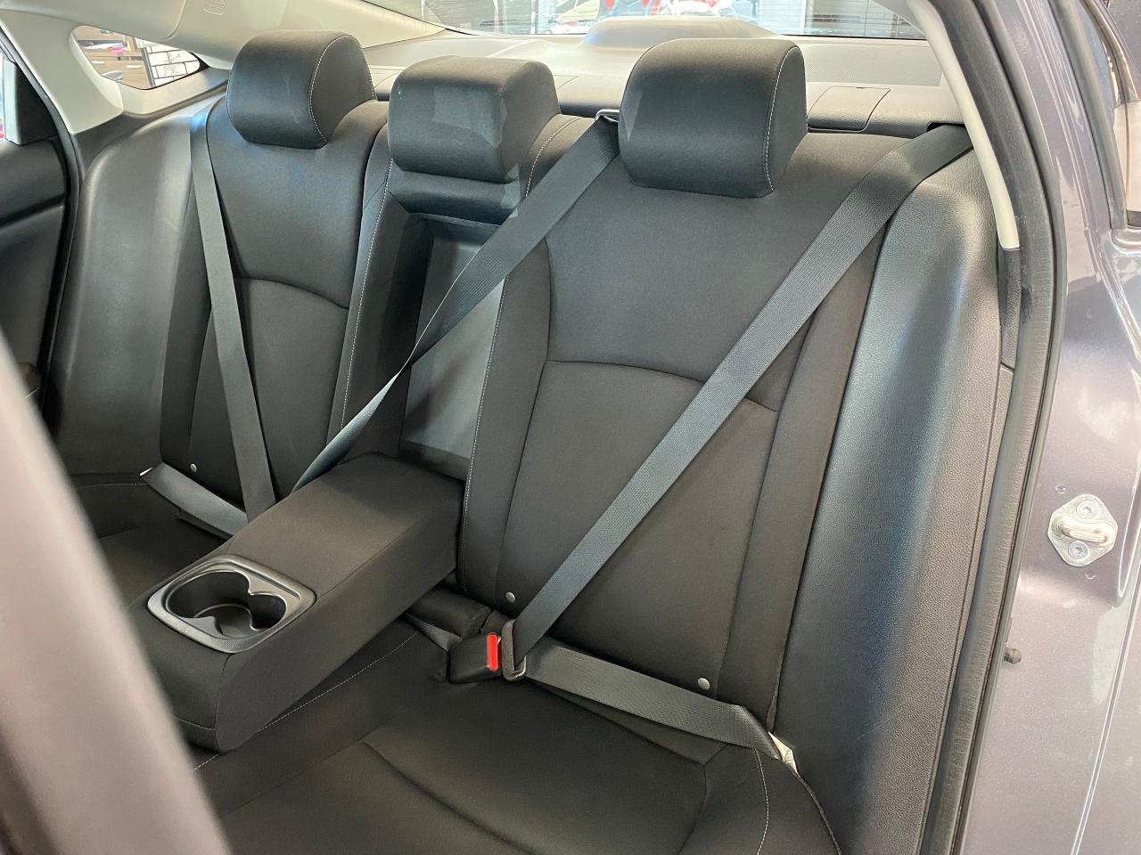2018 Honda Civic LX+Camera+ApplePlay+Heated Seats+CLEAN CARFAX Photo24