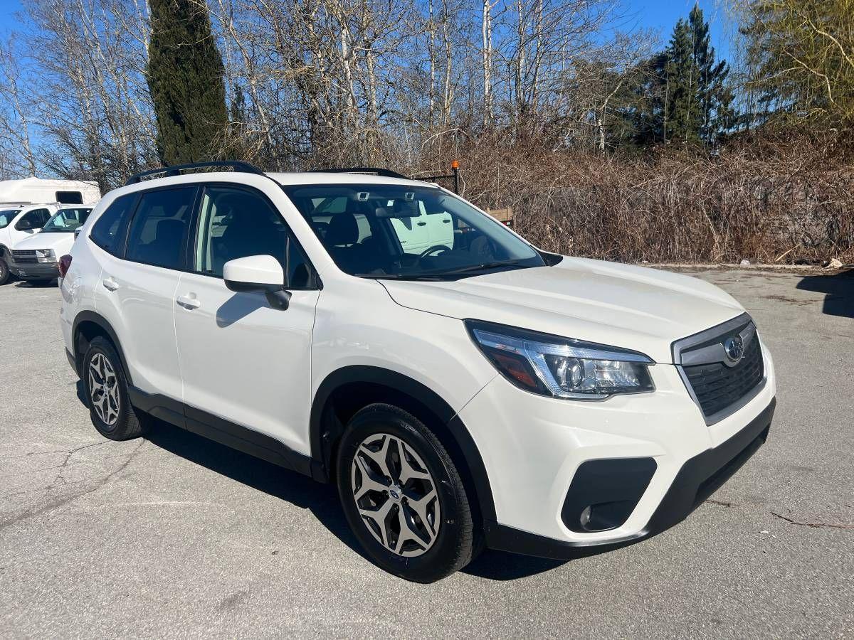 2019 Subaru Forester 2.5i Touring w/EyeSight Pkg - Photo #2