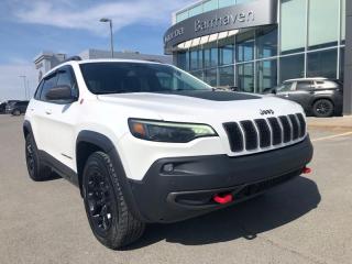 Used 2020 Jeep Cherokee Trailhawk Elite 4x4 | 2 Sets of Wheels Included! for sale in Ottawa, ON