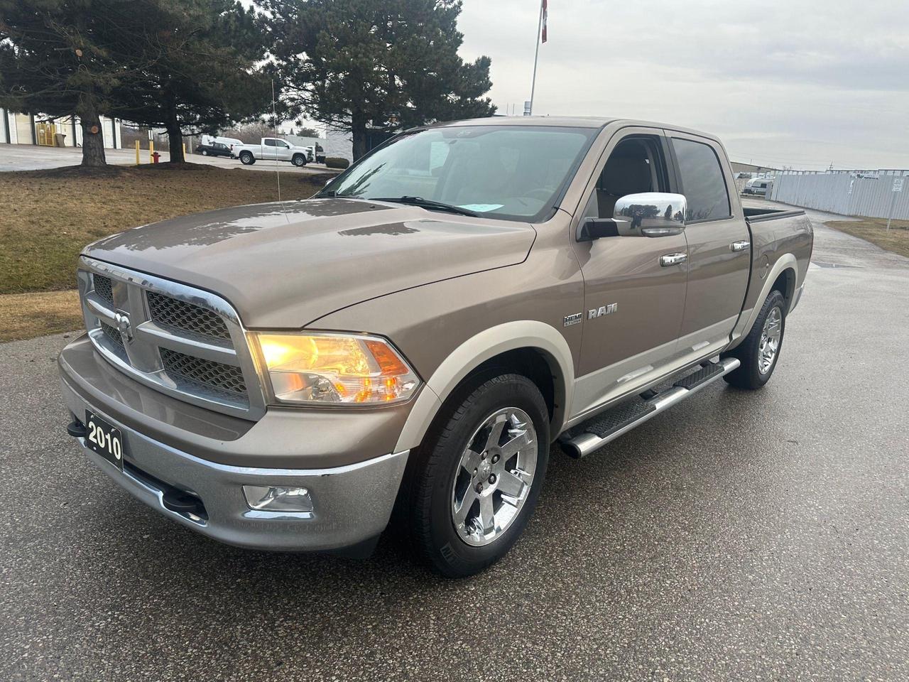 2010 RAM 1500 Laramie - Photo #1