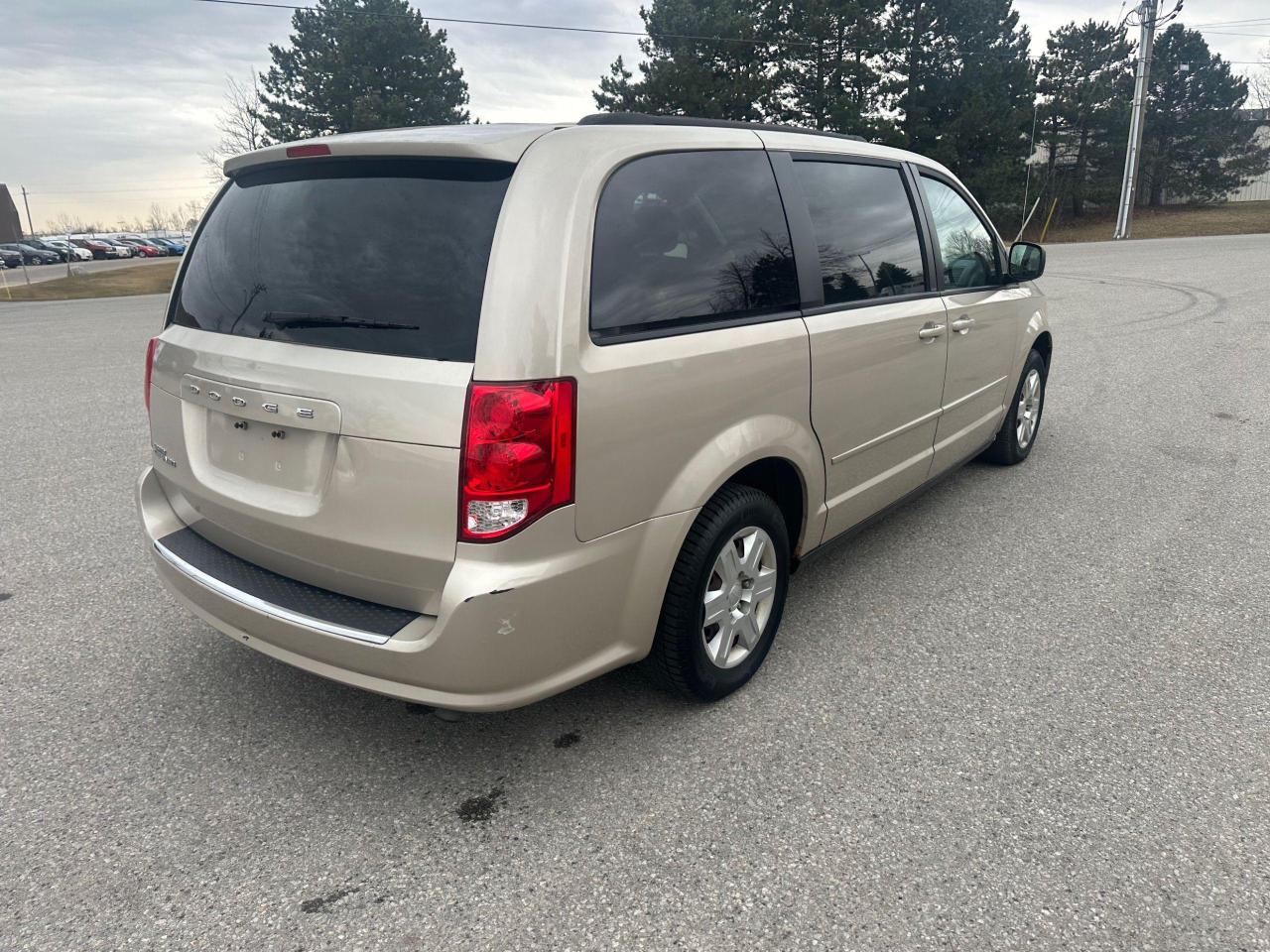 2012 Dodge Caravan  - Photo #7