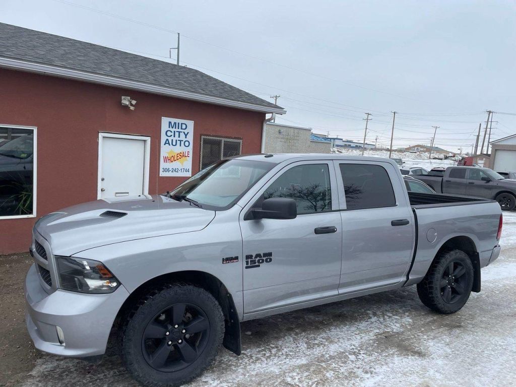 Used 2019 RAM 1500 Classic Tradesman Crew Cab S for Sale in Saskatoon, Saskatchewan
