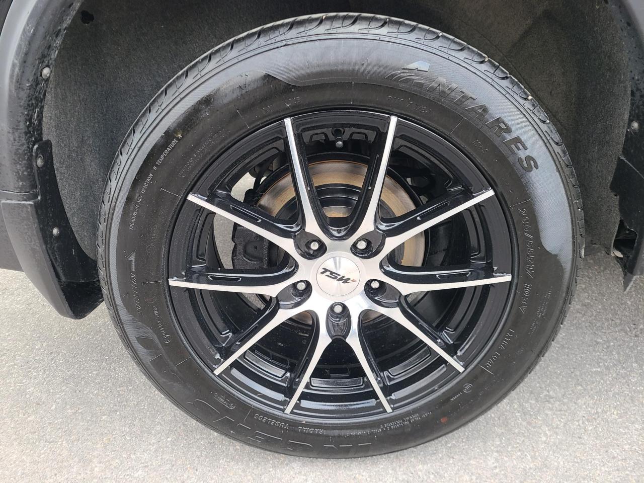 11081258