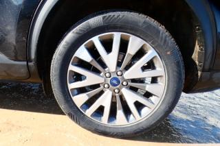 2022 Ford Escape Titanium AWD w/Htd Leather, pano S/R, NAV, BUC - Photo #20
