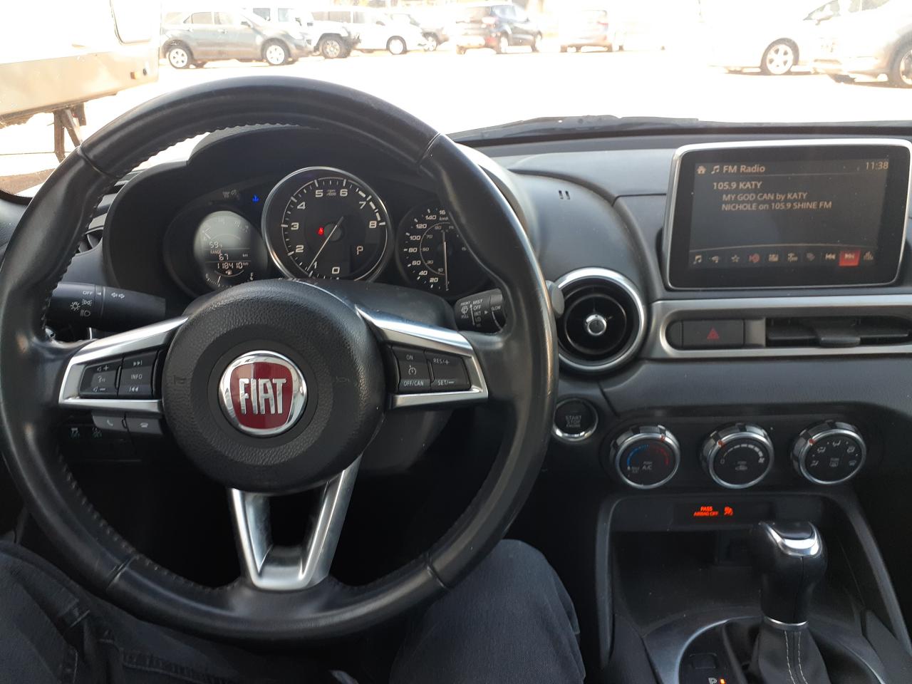 2017 Fiat 124 Spider Automatic, Convertible, BU Cam - Photo #14