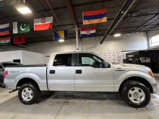 2010 Ford F-150 4WD SUPERCREW 145" XLT | NO RUST | NO ACCIDENT - Photo #4