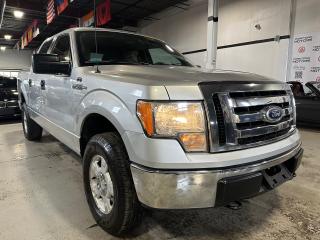 2010 Ford F-150 4WD SUPERCREW 145" XLT | NO RUST | NO ACCIDENT - Photo #3