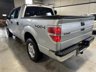 2010 Ford F-150 4WD SUPERCREW 145" XLT | NO RUST | NO ACCIDENT - Photo #9