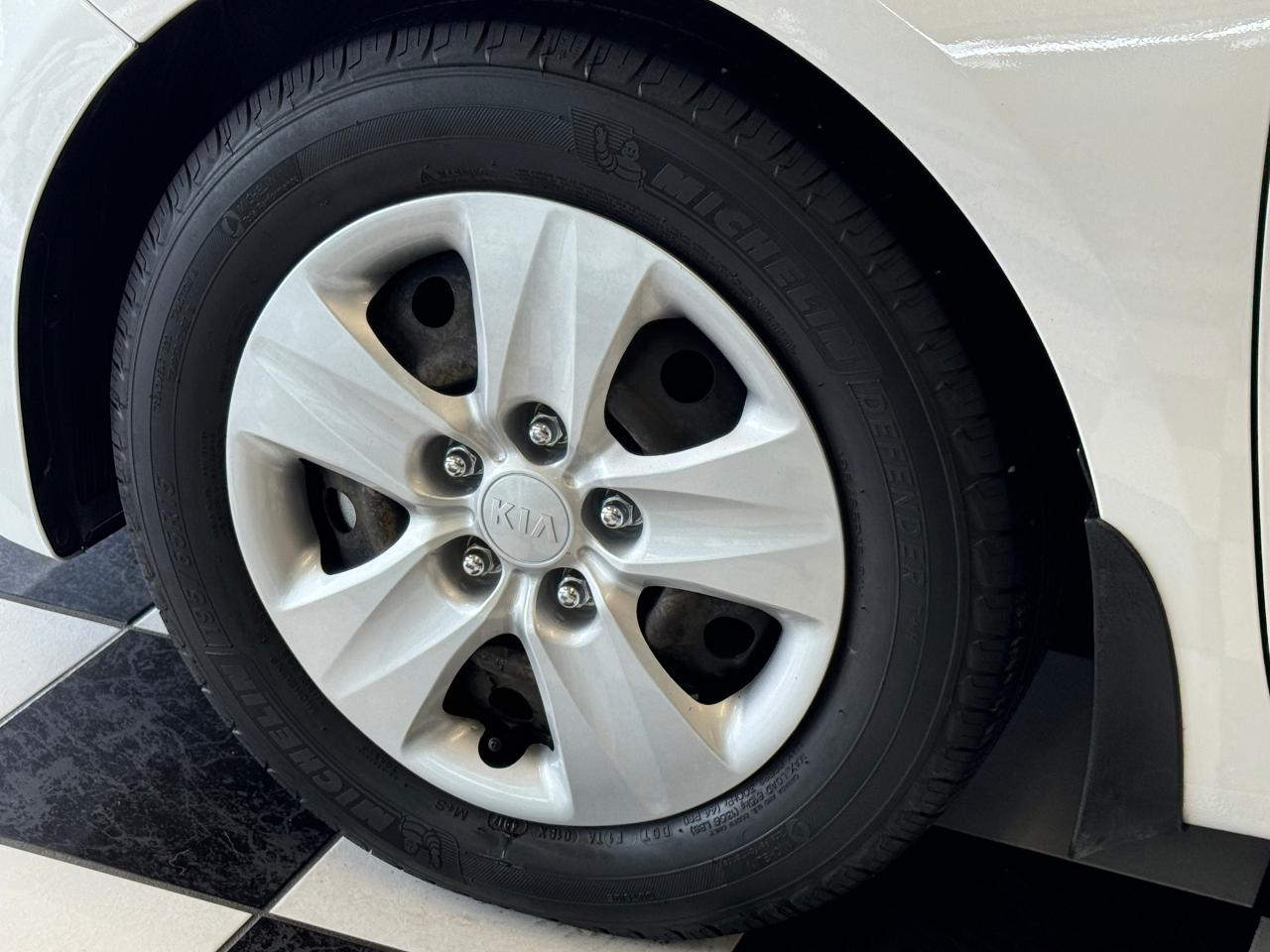 2017 Kia Forte LX+ApplePlay+Camera+Heated Seats+New Brakes - Photo #58