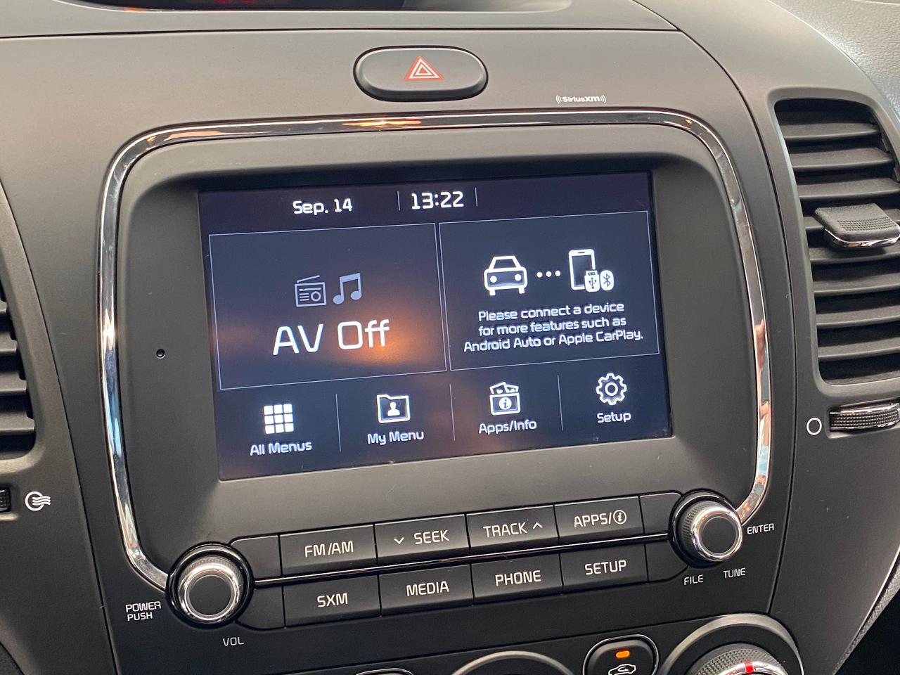 2017 Kia Forte LX+ApplePlay+Camera+Heated Seats+New Brakes Photo97