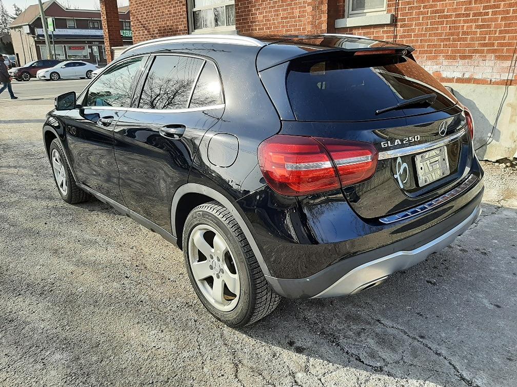 2018 Mercedes-Benz GLA GLA 250 4MATIC SUV - Photo #4