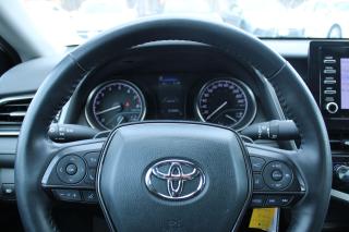2022 Toyota Camry SE Auto - Photo #8