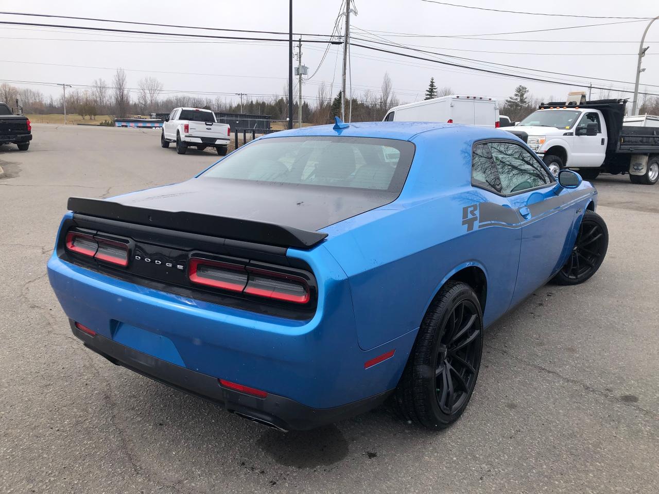 2018 Dodge Challenger R/T RWD - Photo #5