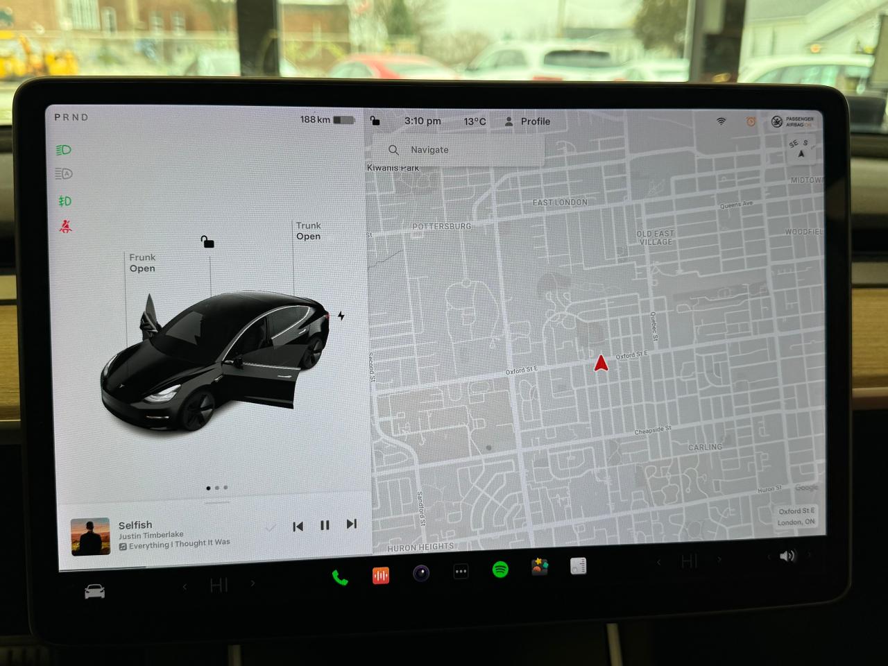 2018 Tesla Model 3 Long Range+Autopilot+New Tires+Tinted+CLEAN CARFAX - Photo #25