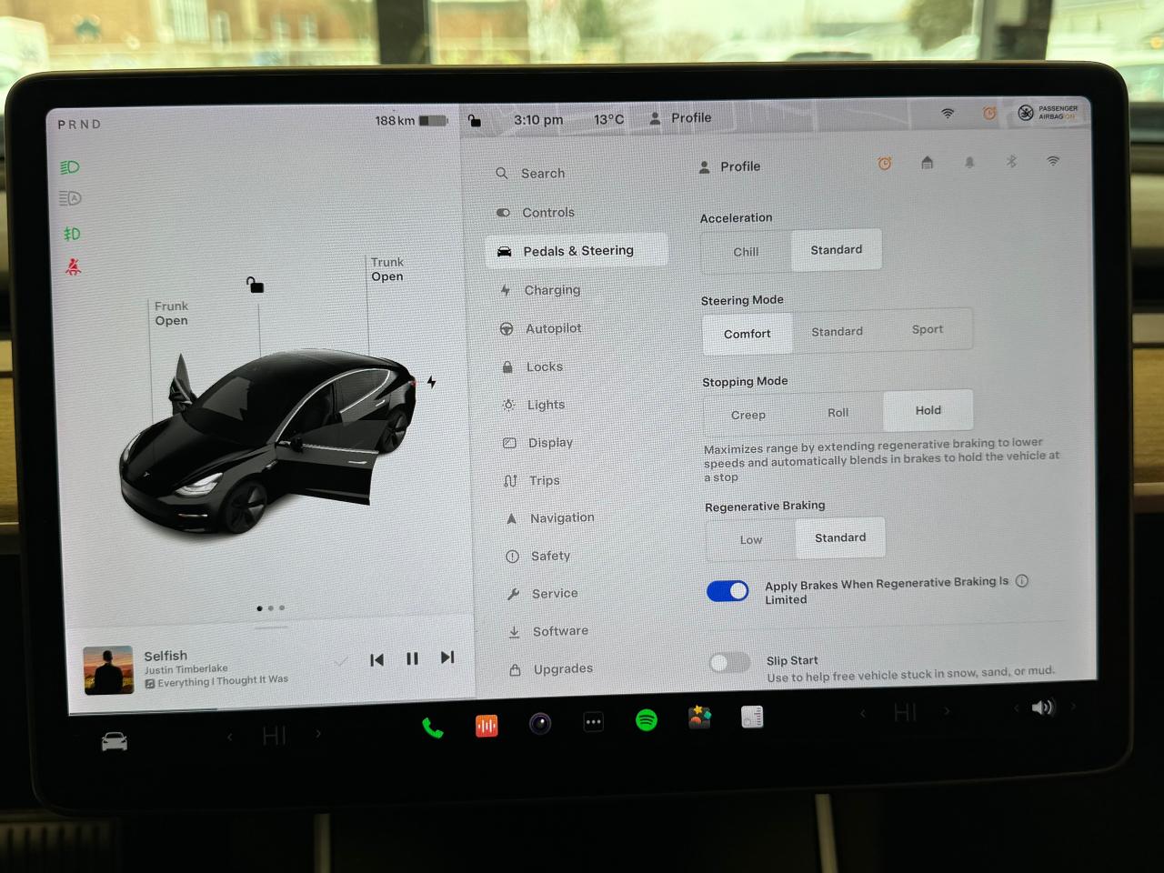 2018 Tesla Model 3 Long Range+Autopilot+New Tires+Tinted+CLEAN CARFAX Photo91