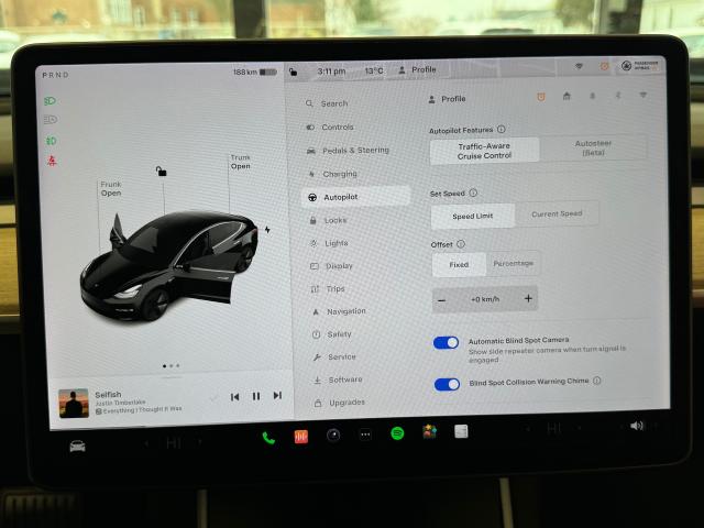 2018 Tesla Model 3 Long Range+Autopilot+New Tires+Tinted+CLEAN CARFAX Photo30