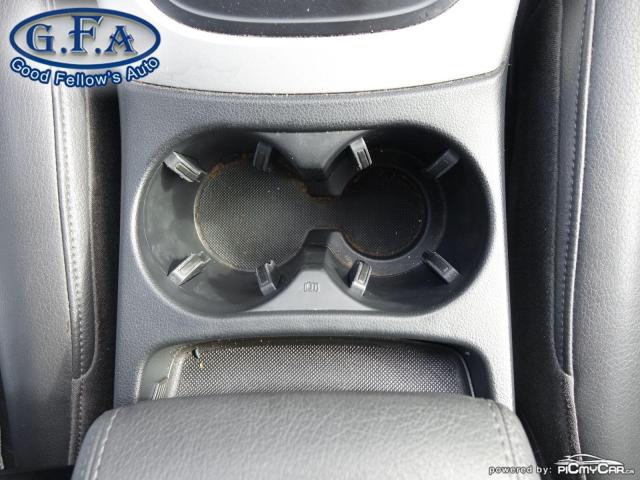 2015 Audi Q5 Komfort, Leather , Power seat Photo15