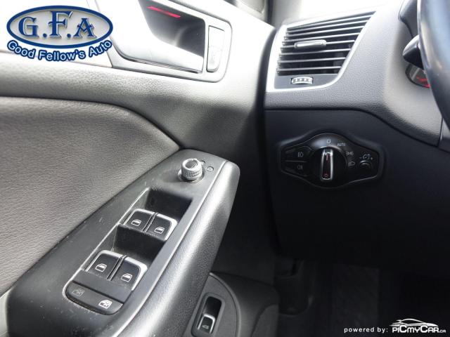 2015 Audi Q5 Komfort, Leather , Power seat Photo18
