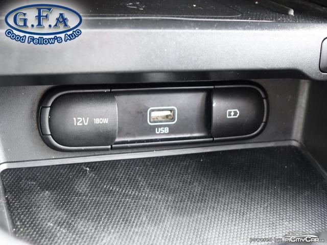 2021 Kia Soul EX PLUS MODEL, SUNROOF, REARVIEW CAMERA, HEATED SE Photo16