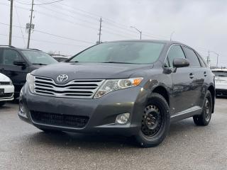 Used 2009 Toyota Venza V6 AWD / CLEAN CARFAX / LEATHER / PANO / NAV for sale in Bolton, ON