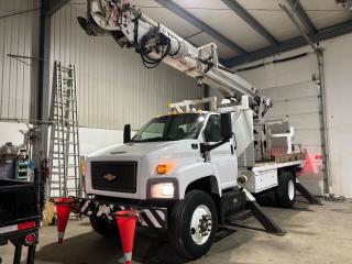 <div>2006 GMC C 8500 Digger Derrek . c-6 CAT Allison 6 speed automatic. air brakes.  4 outriggers.  recently certified. very nice condition running operating perfectly.</div>