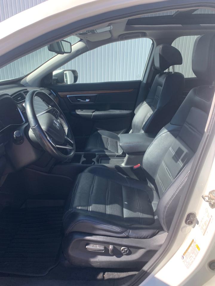 2018 Honda CR-V Touring AWD Photo