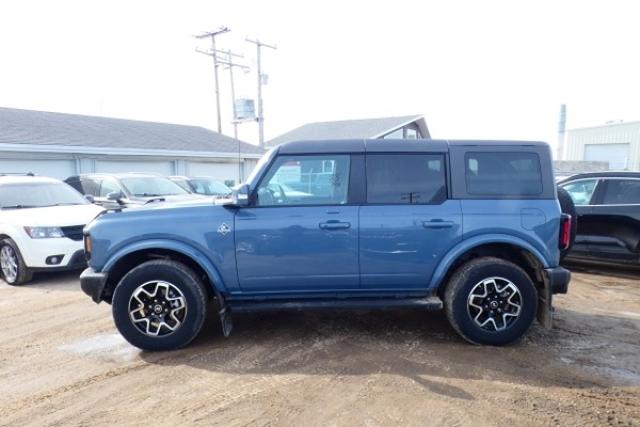 2023 Ford Bronco Outer Banks 4 Door Advanced 4x4 w/htd L, NAV, BUC