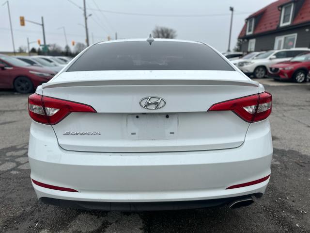 2015 Hyundai Sonata 2.4L GL Photo4