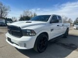 2021 RAM 1500 Classic Express 4x4 Quad Cab 6'4" Box Photo32