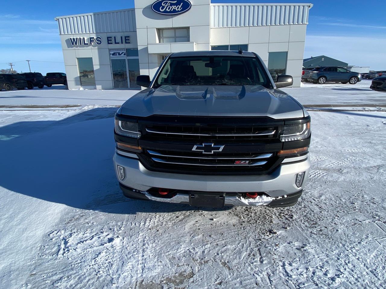 2017 Chevrolet Silverado 1500 LT Photo5