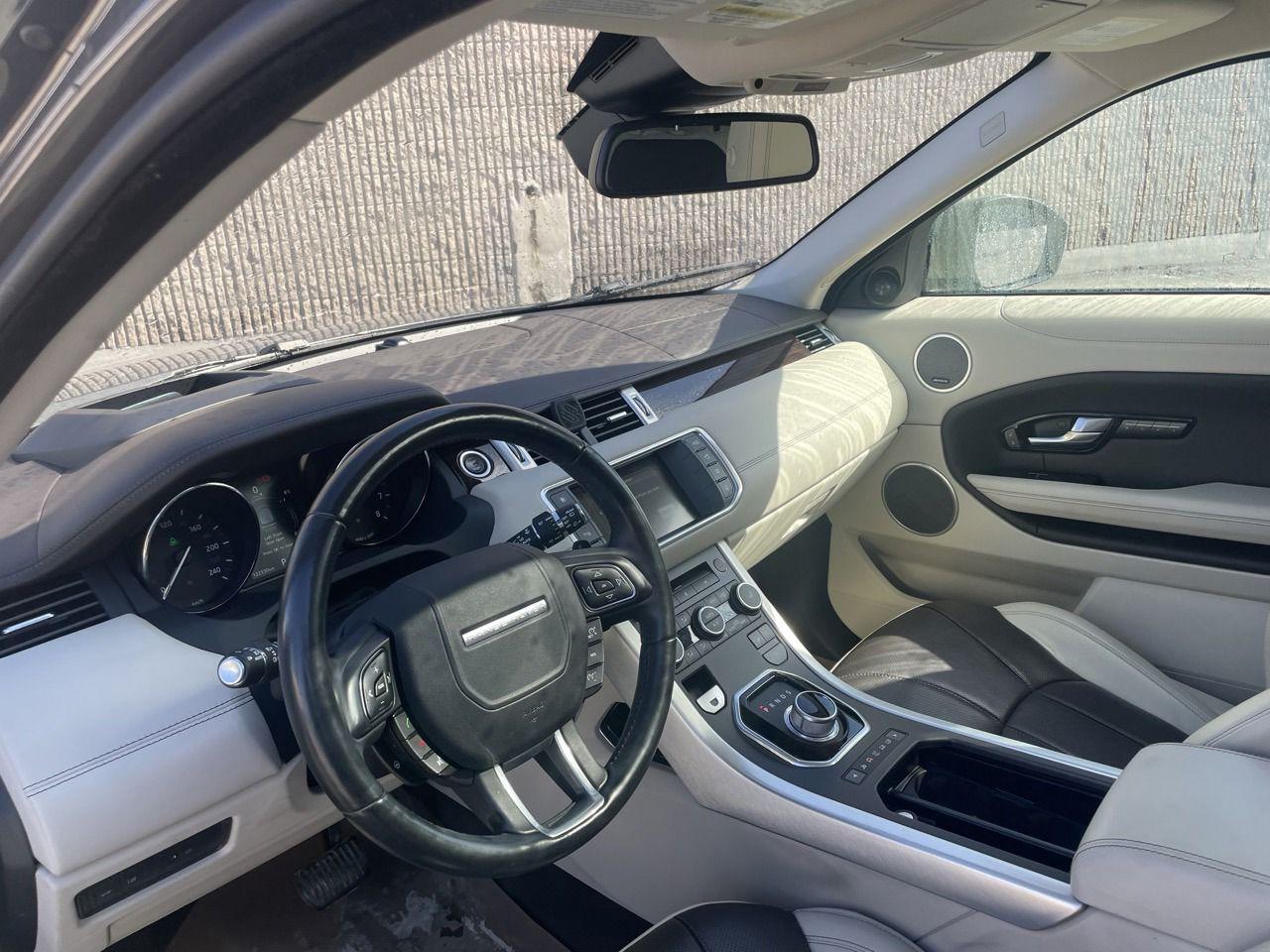 2016 Land Rover Evoque Autobiography - Photo #15