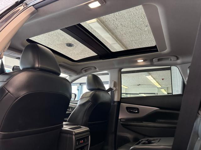 2019 Nissan Murano SL AWD+Roof+ApplePlay+Adaptive Cruise+CLEAN CARFAX Photo12