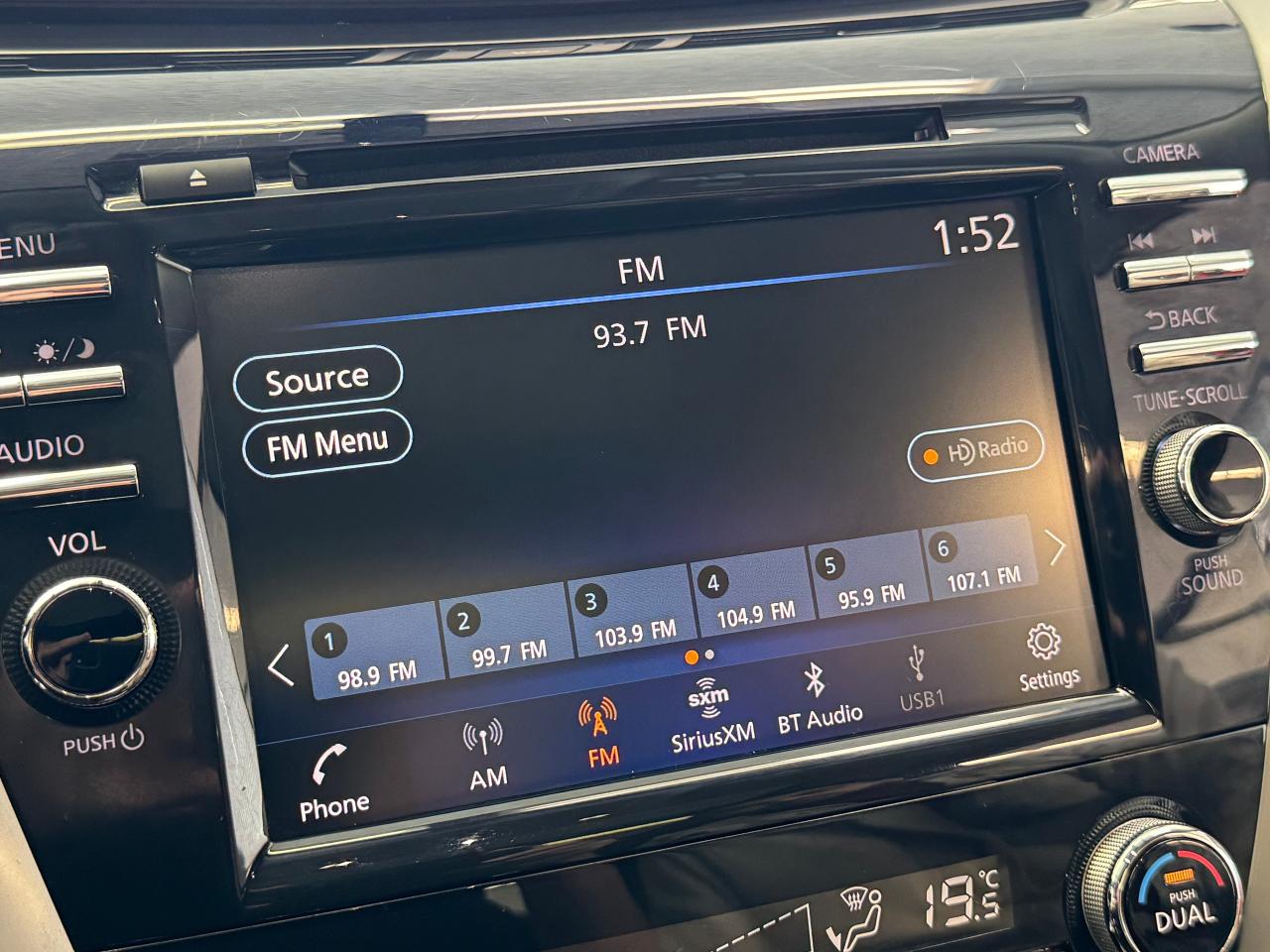 2019 Nissan Murano SL AWD+Roof+ApplePlay+Adaptive Cruise+CLEAN CARFAX Photo128