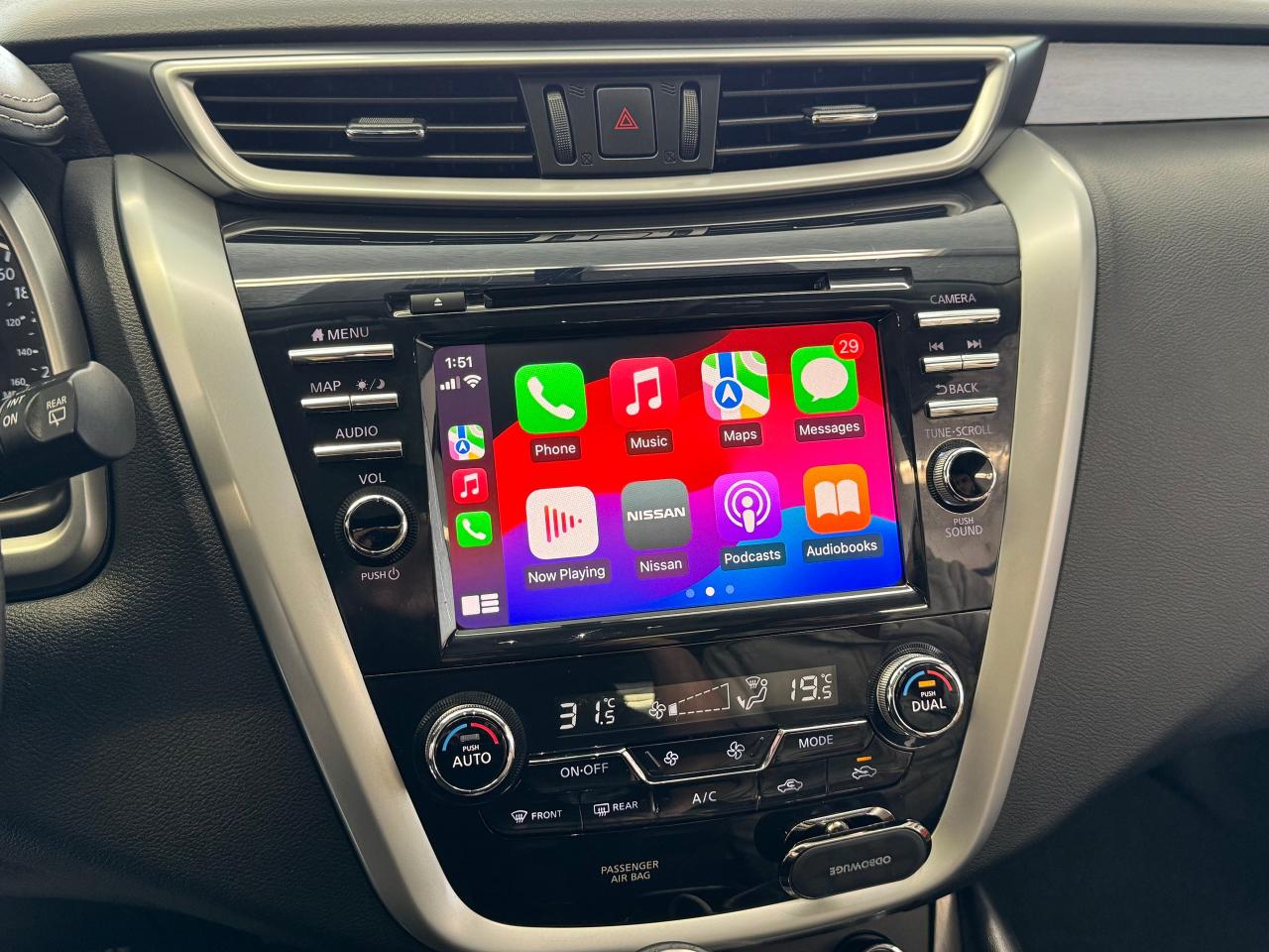 2019 Nissan Murano SL AWD+Roof+ApplePlay+Adaptive Cruise+CLEAN CARFAX Photo9