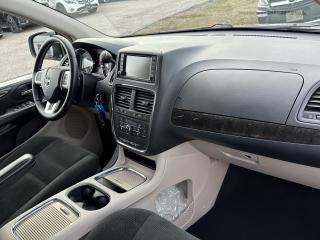 2015 Dodge Grand Caravan Crew - Photo #22