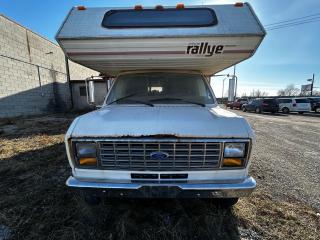 Used 1988 Ford Econonline Cutaway E350 RV for sale in Kitchener, ON