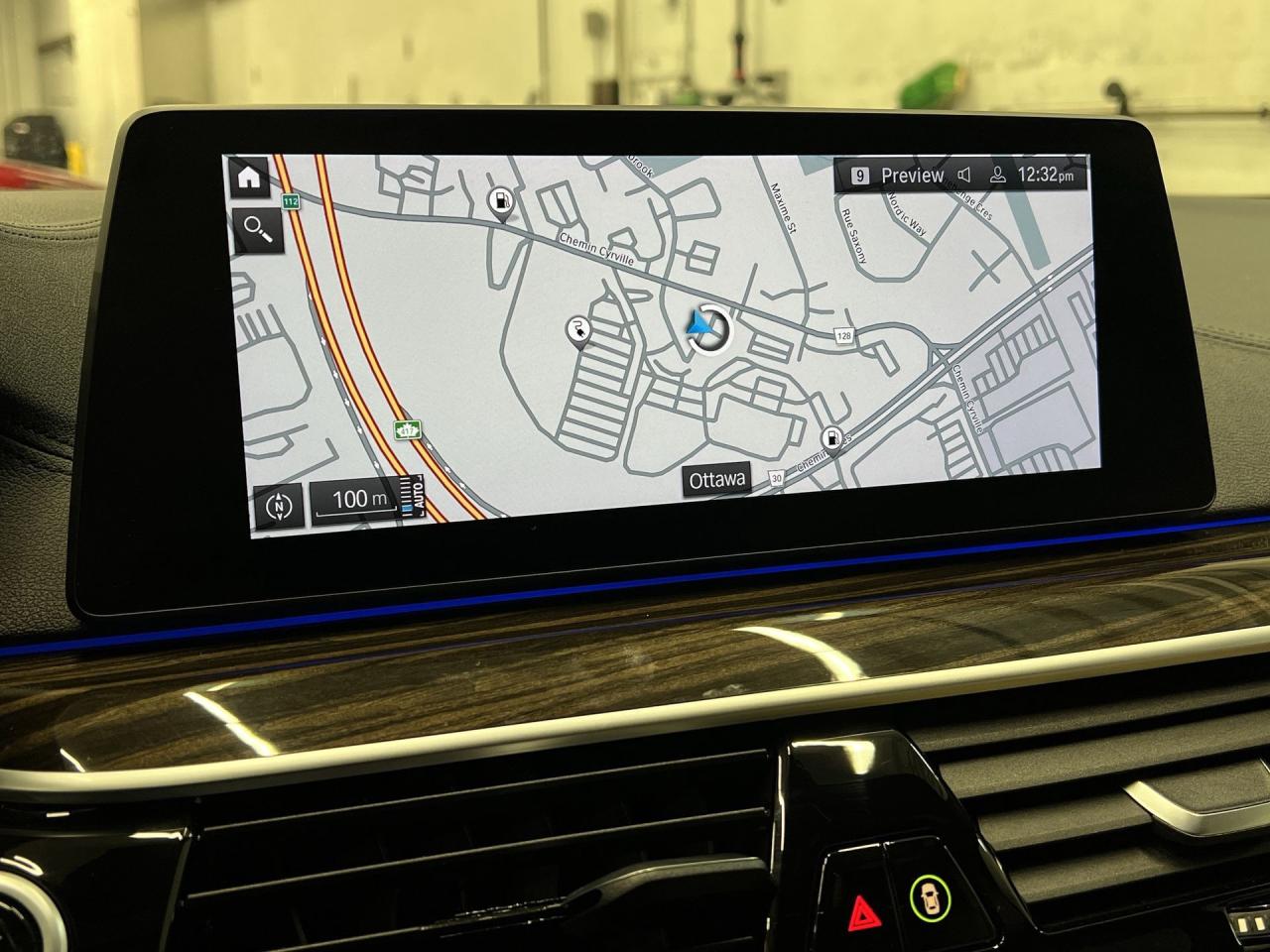 2020 BMW 5 Series 530e PLUG-IN HYBRID | SUNROOF | MASSAGE | LOADED! Photo