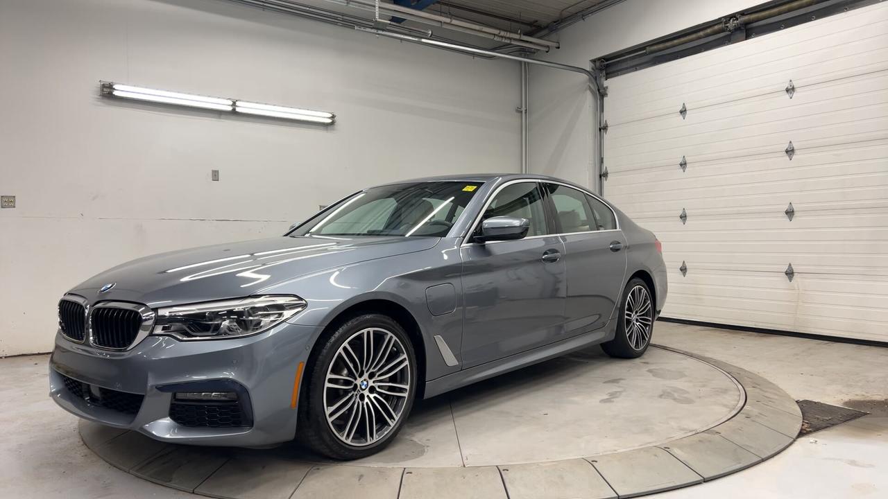 2020 BMW 5 Series 530e PLUG-IN HYBRID | SUNROOF | MASSAGE | LOADED! Photo3