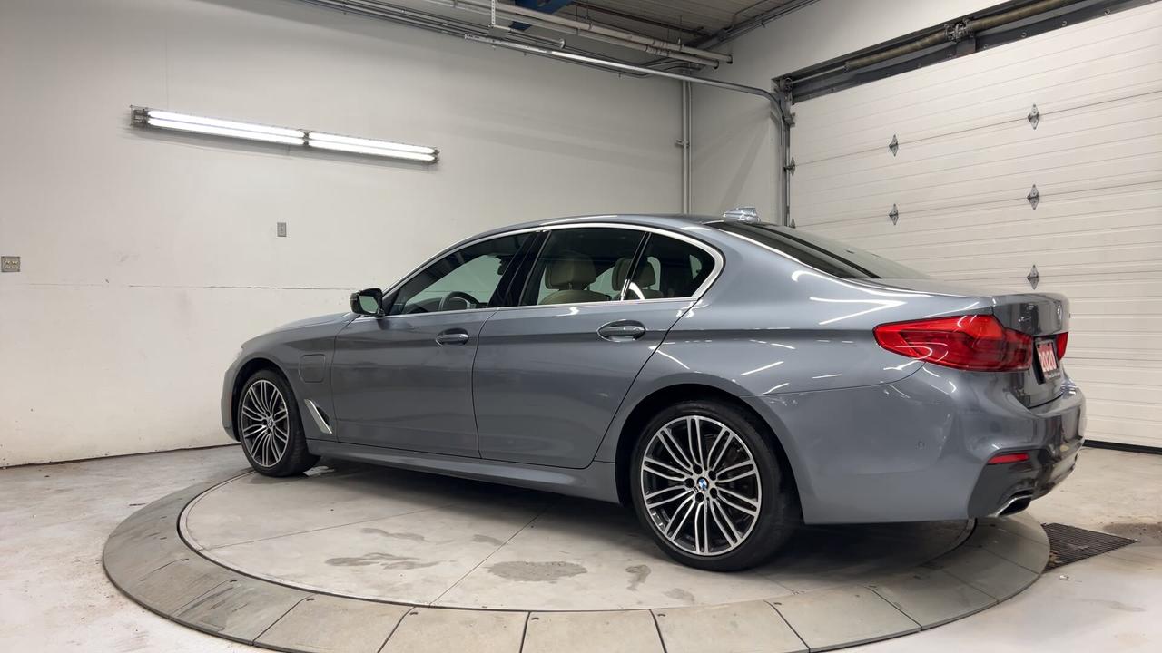 2020 BMW 5 Series 530e PLUG-IN HYBRID | SUNROOF | MASSAGE | LOADED! Photo