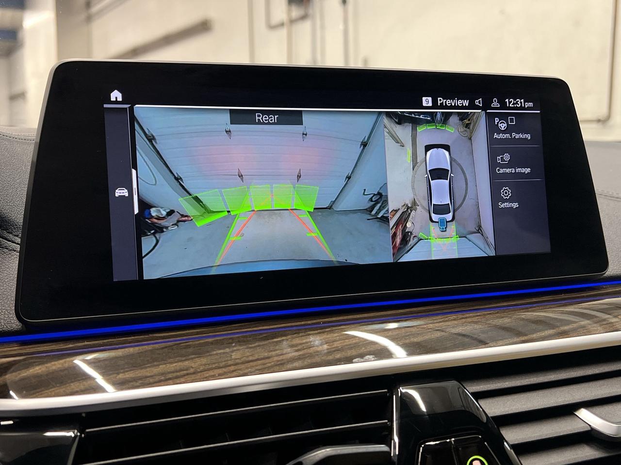 2020 BMW 5 Series 530e PLUG-IN HYBRID | SUNROOF | MASSAGE | LOADED! Photo