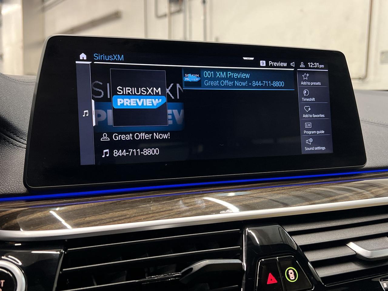 2020 BMW 5 Series 530e PLUG-IN HYBRID | SUNROOF | MASSAGE | LOADED! Photo