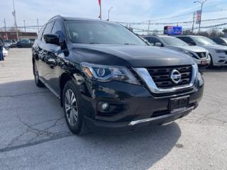Used 2017 Nissan Pathfinder 4WD 4dr Platinum NAV SUNROOF WE FINANCE ALL CREDIT for sale in London, ON
