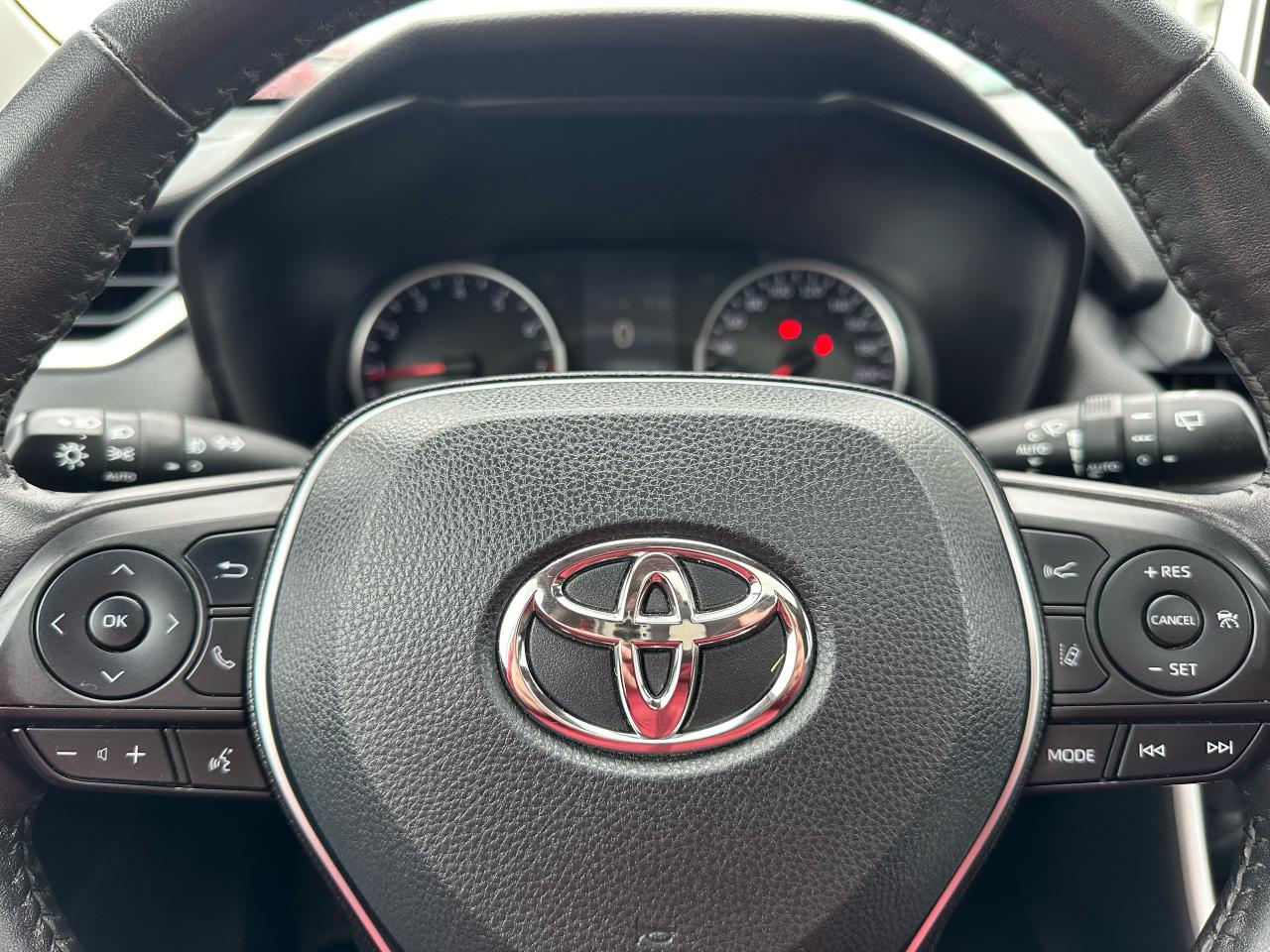 2020 Toyota RAV4  Photo