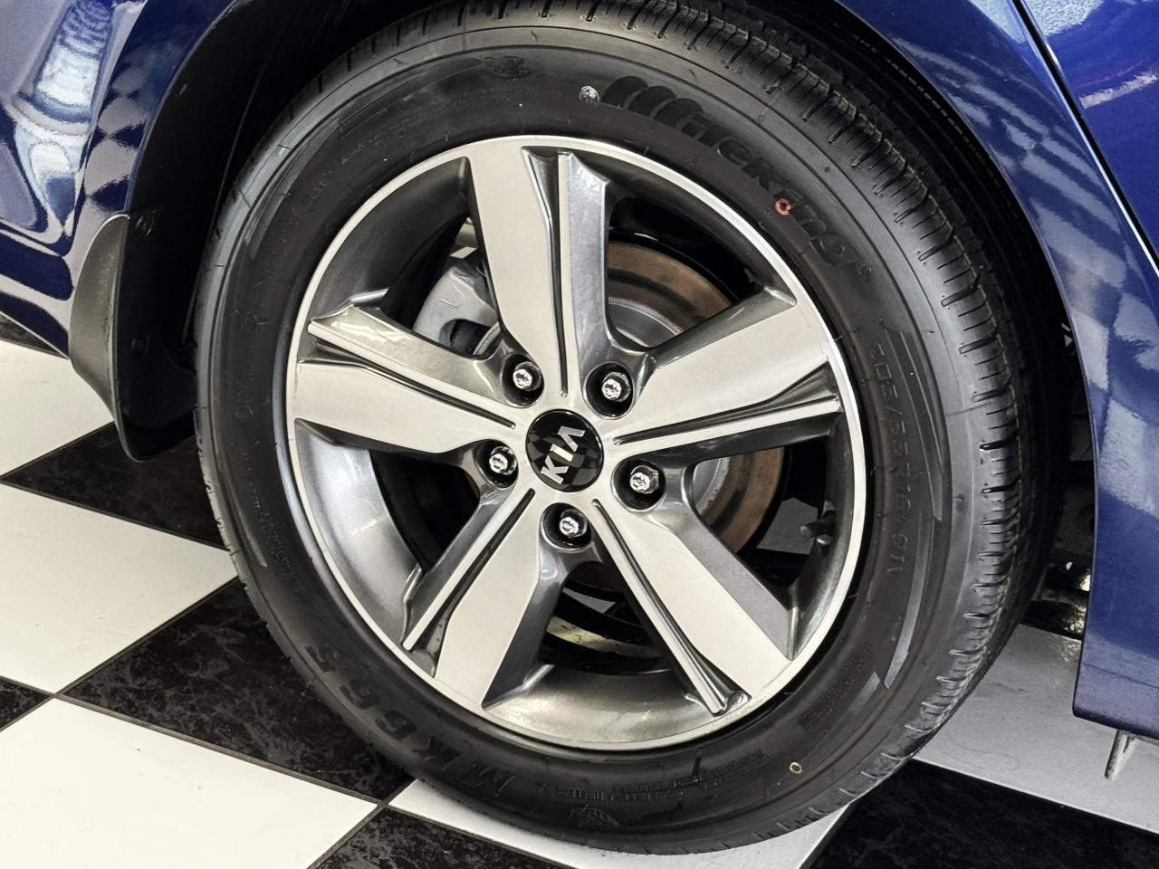 2018 Kia Forte EX+NewTires+ApplePlay+Heated Steering+CLEAN CARFAX Photo126