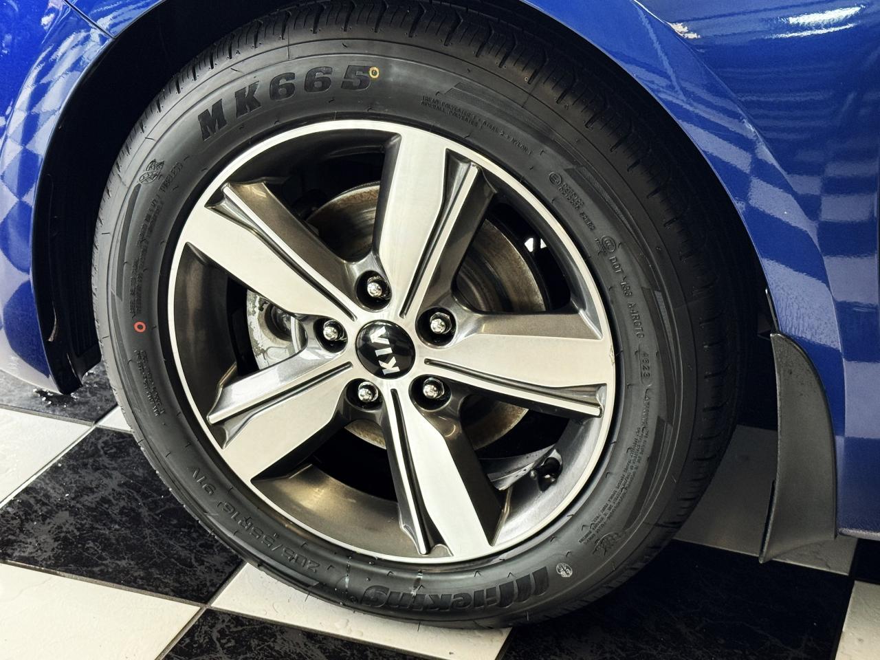2018 Kia Forte EX+NewTires+ApplePlay+Heated Steering+CLEAN CARFAX Photo124