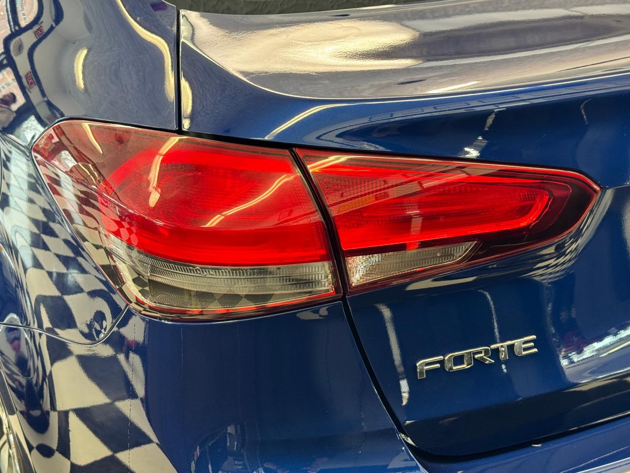 2018 Kia Forte EX+NewTires+ApplePlay+Heated Steering+CLEAN CARFAX - Photo #64