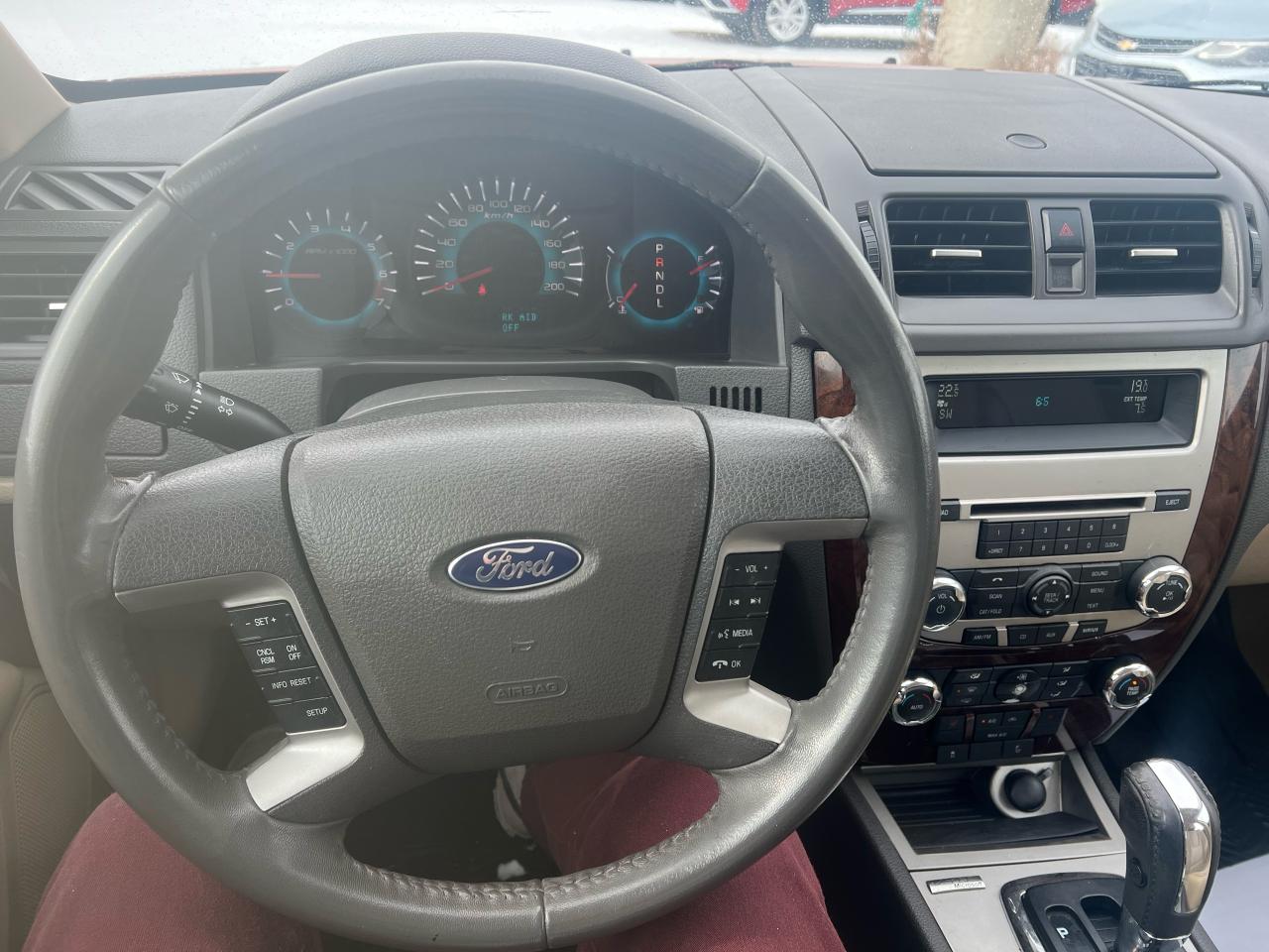 2010 Ford Fusion SEL Leather Back up Camera Heated Seats - Photo #13